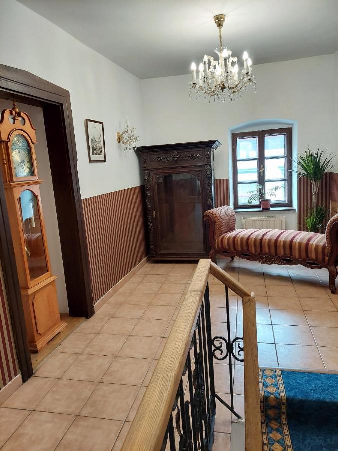 Hotel Salamander Banská Štiavnica Buitenkant foto