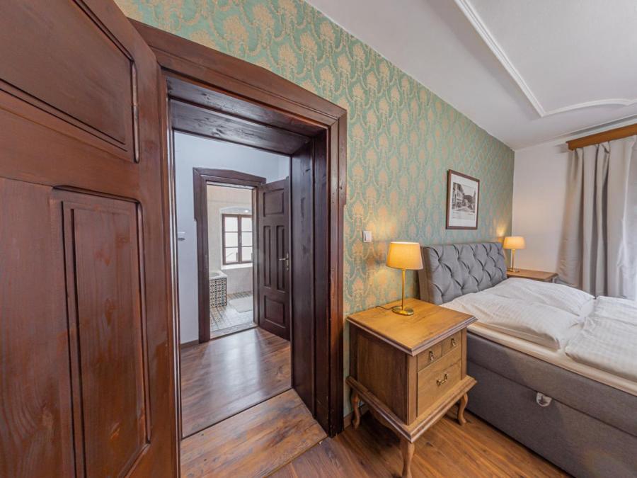 Hotel Salamander Banská Štiavnica Buitenkant foto