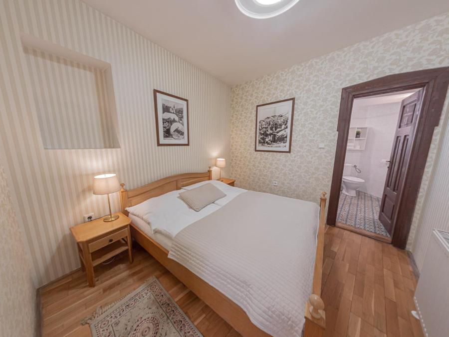 Hotel Salamander Banská Štiavnica Buitenkant foto